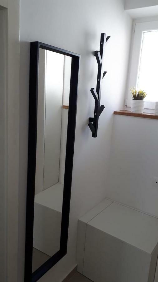 Apartment Adriatic Makarska Exterior foto